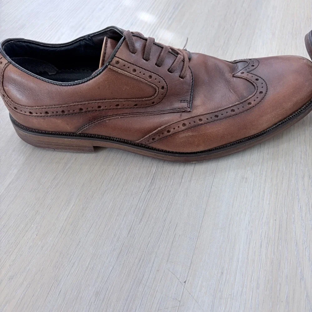 Dockers Mens Brown Leather Wingtip Oxford Dress Shoes 9.5M 90-21455 Comfort Zone